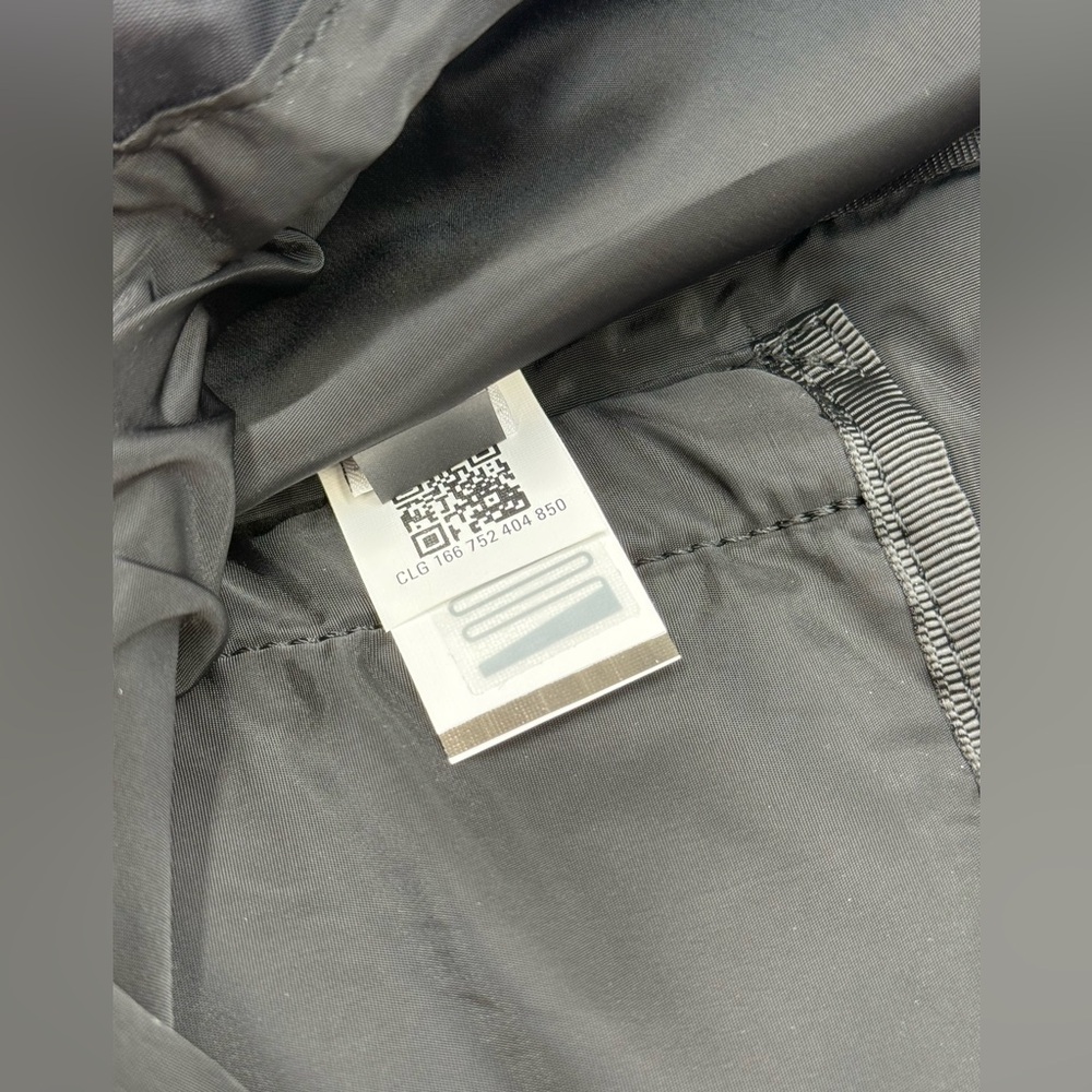 🆕 DIESEL 🧿 NWT Logos L-Large Backpack, Black Recycled Nylon - Picture 11 of 15